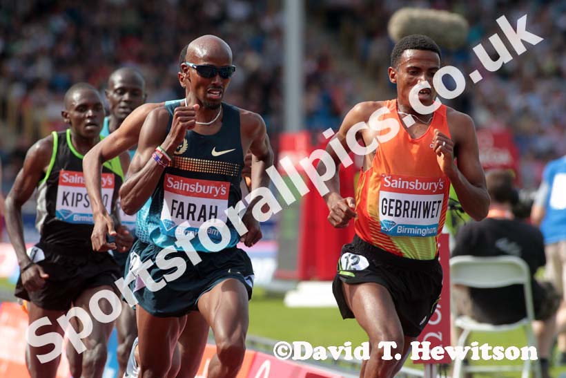 Mo Farah (GB) and Hagos Gebrhiwet (Eth) lead the 5000 metres at the IAAF Diamond League, Birmingham.